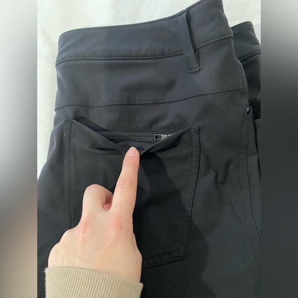 ABC Classic-Fit 5 Pocket Pant 33”. Warpstreme. Size 33” Inseam 30” BLACK - Picture 3 of 8